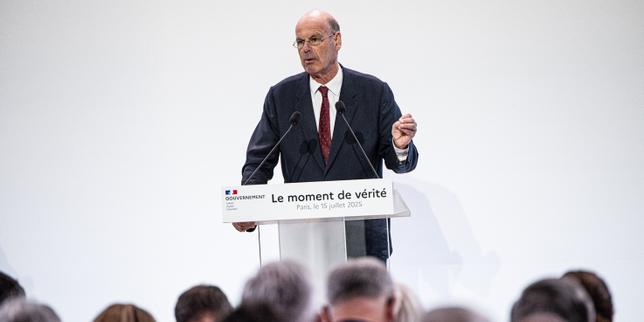 Milionari francesi esenti dall'imposta sul reddito: 13.000 casi e 1,5 miliardi di euro di perdita