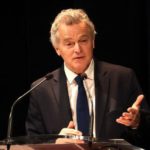 Fabien Roussel difende Alain Bocquet a Saint‑Amand‑les‑Eaux: il PCF punta al futuro nazionale