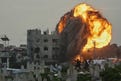 IDF attacca edificio a Zaitoun, Gaza: evacuazione di 100 metri per i residenti