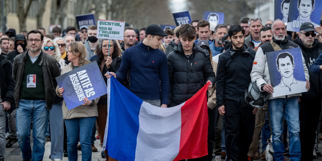 Macron: “Nessuna violenza è legittima” dopo l’omicidio di un militante di estrema destra a Lione