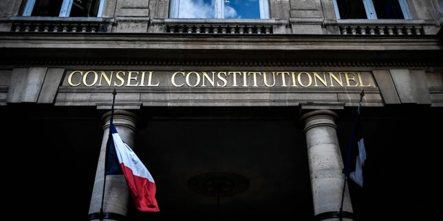 Bilancio 2026 in Francia: approvazione, validazione costituzionale e impatti sulle politiche pubbliche