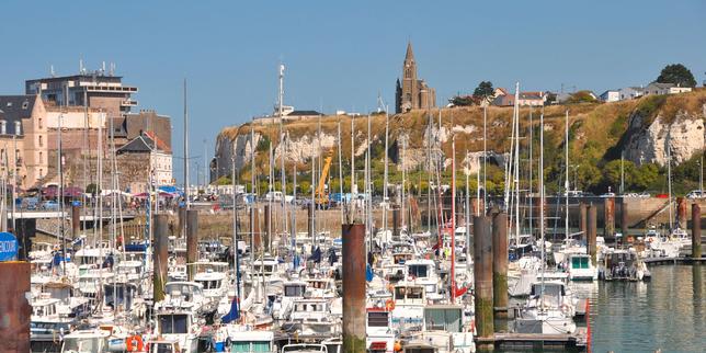 Dieppe: sinistra unita sostiene il sindaco comunista in un raro caso di coalizione locale