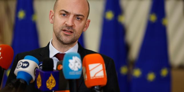 Barrot al «Questions politiques»: il ministro degli Affari Esteri risponde su tariffe USA e guerra in Ucraina