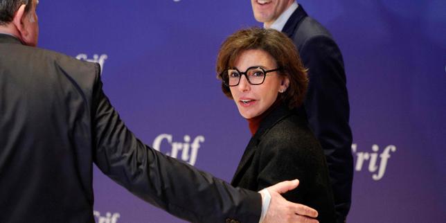 Governo francese: inizio periodo di riserva e rimpiazzo previsto per il 25 febbraio, con Rachida Dati esitante