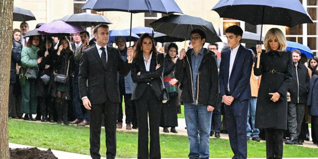 Macron propone ineligibilità obbligatoria per politici condannati per reati di odio in occasione del 20° anniversario di Ilan Halimi
